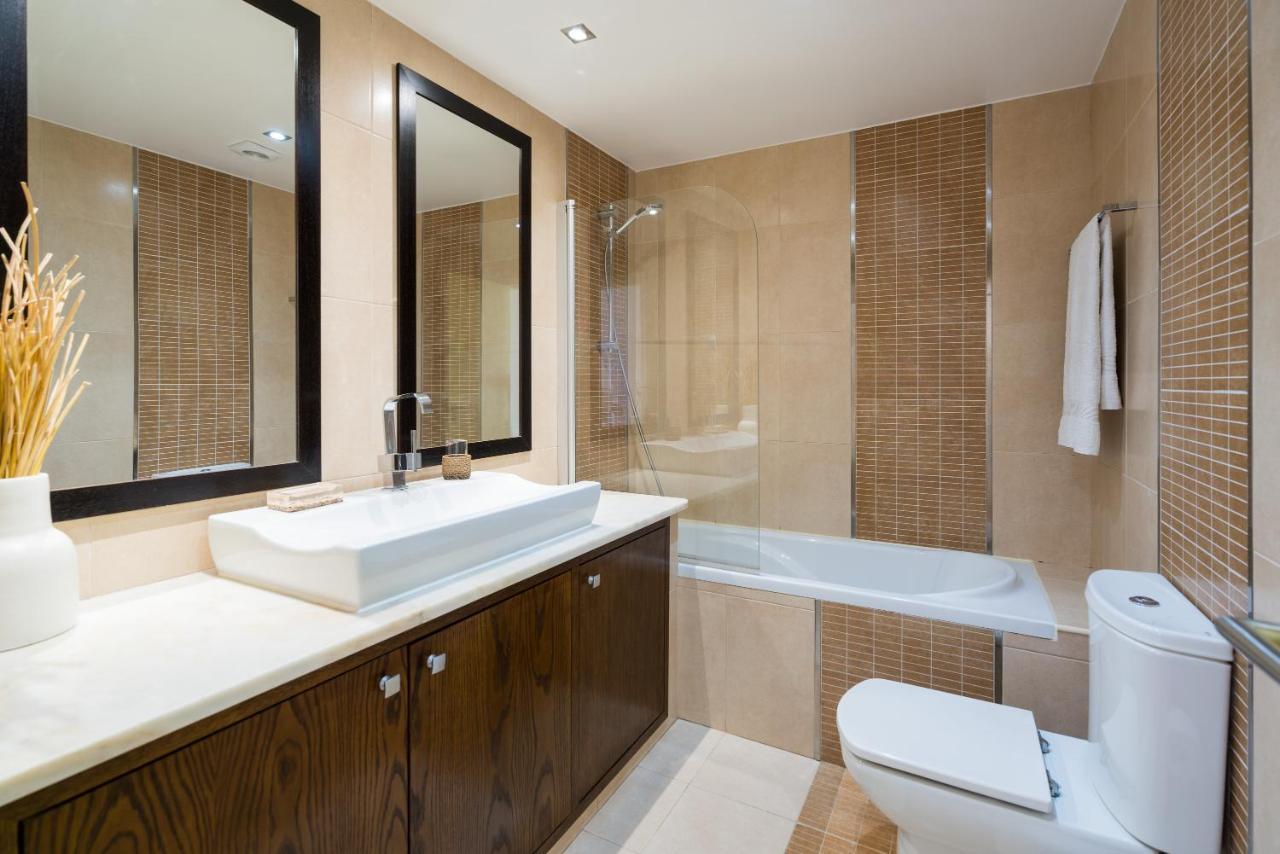Stunning 2-Bed Penthouse In Lagos 250M From Beach ภายนอก รูปภาพ