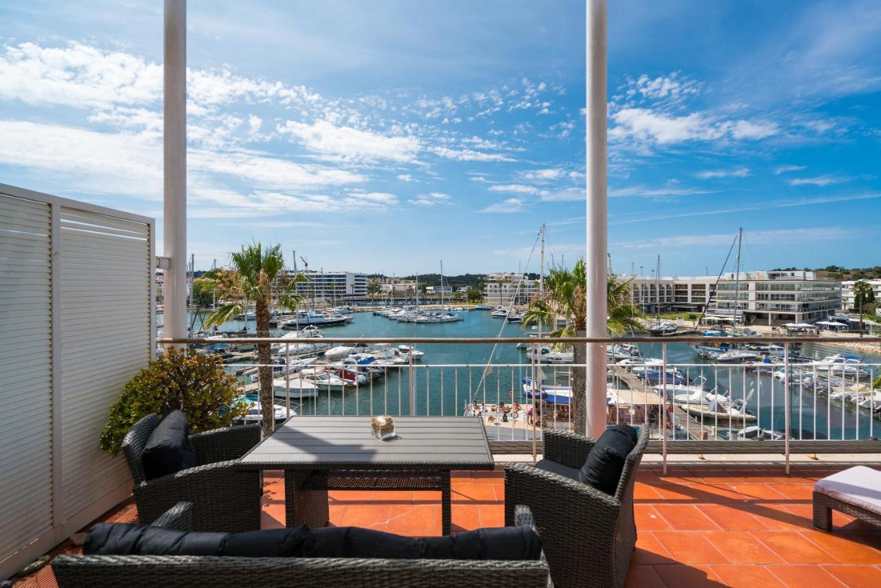 Stunning 2-Bed Penthouse In Lagos 250M From Beach ภายนอก รูปภาพ