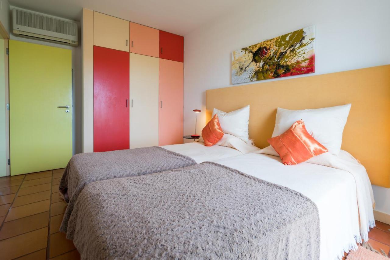 Stunning 2-Bed Penthouse In Lagos 250M From Beach ภายนอก รูปภาพ