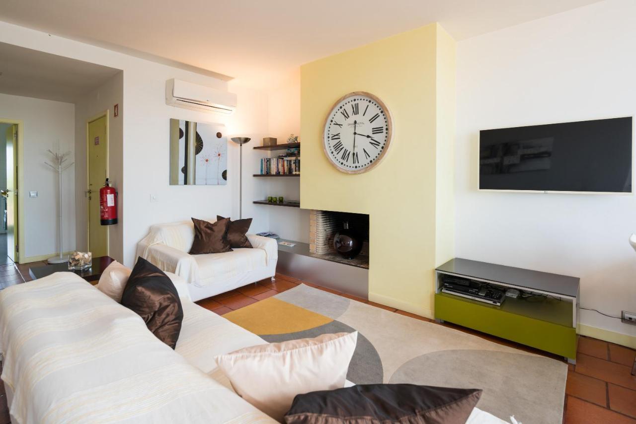 Stunning 2-Bed Penthouse In Lagos 250M From Beach ภายนอก รูปภาพ