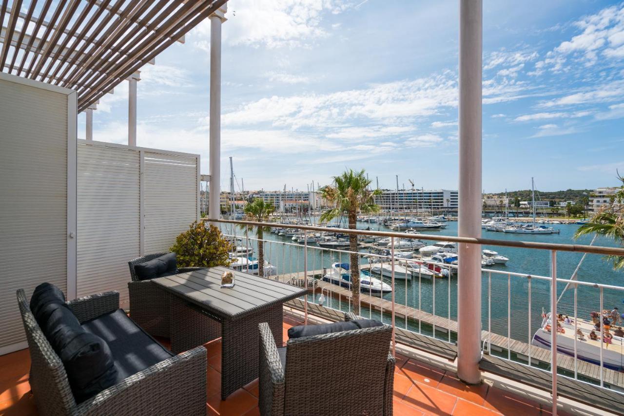 Stunning 2-Bed Penthouse In Lagos 250M From Beach ภายนอก รูปภาพ