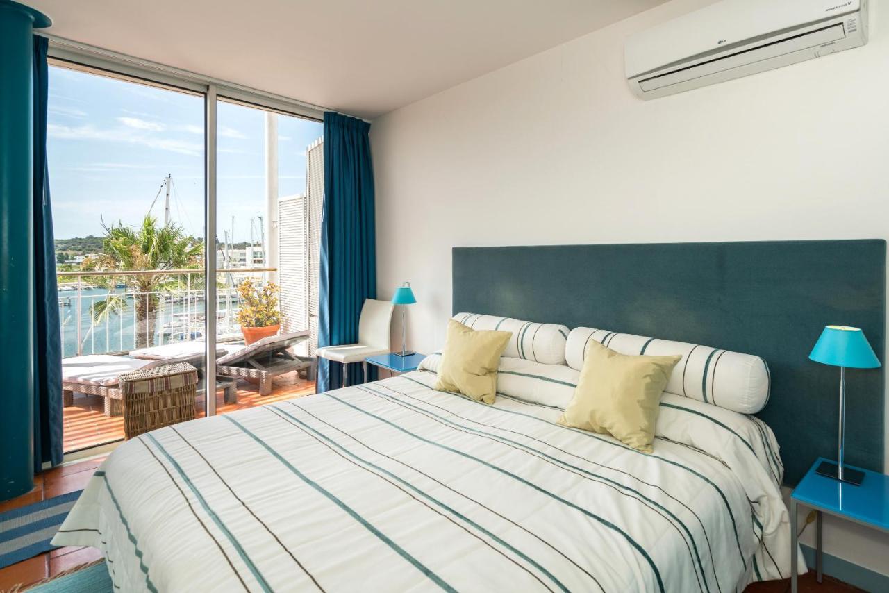 Stunning 2-Bed Penthouse In Lagos 250M From Beach ภายนอก รูปภาพ